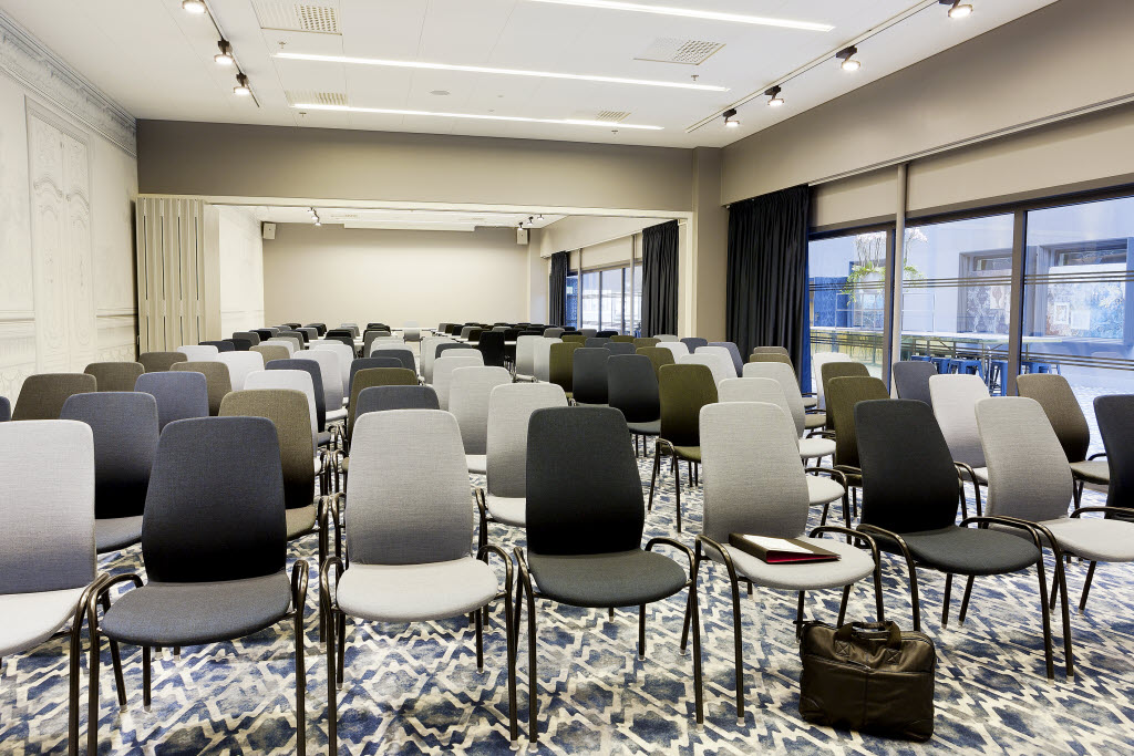 Photo by: Niklas Andersson Photo, Nedre Matrosgatan 3, LGH 1101, 413 15 Goteborg, 0708-27 77 13, niklasanderssonphoto@gmail.com Scandic Rubinen, meeting and conference room,